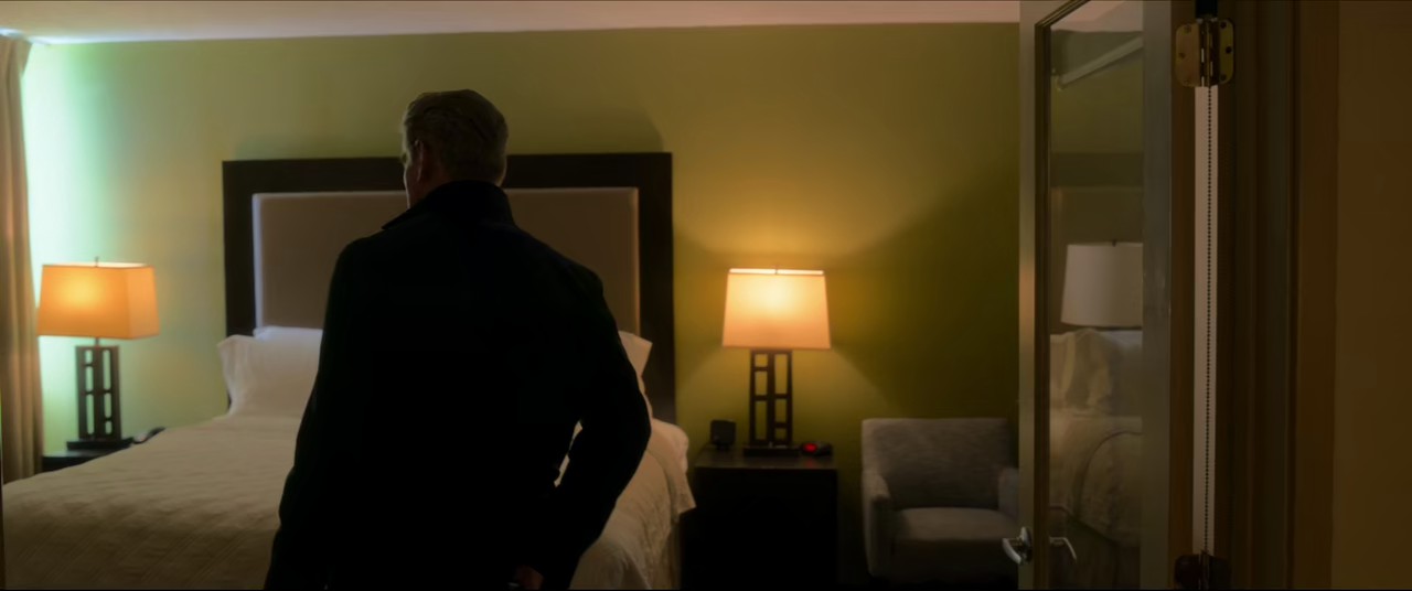 Fast Charlie (2023) WEBRip Hindi + English 720p 10bit HEVC DDP 5.1 ESub.mkv.0003